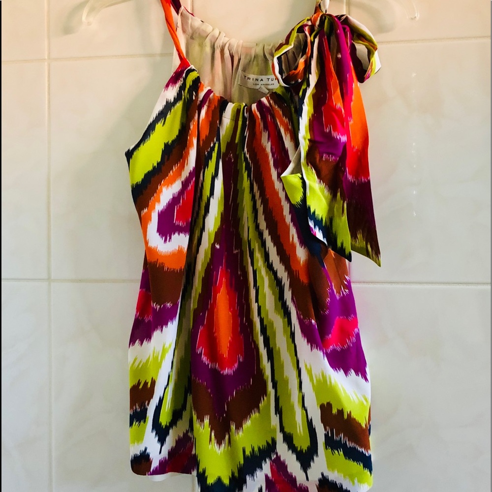 Trina Turk Sleeveless Woman’s Blouse